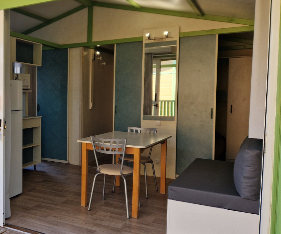 Bungalows COMEDOR - TERRAZA MOREA-2